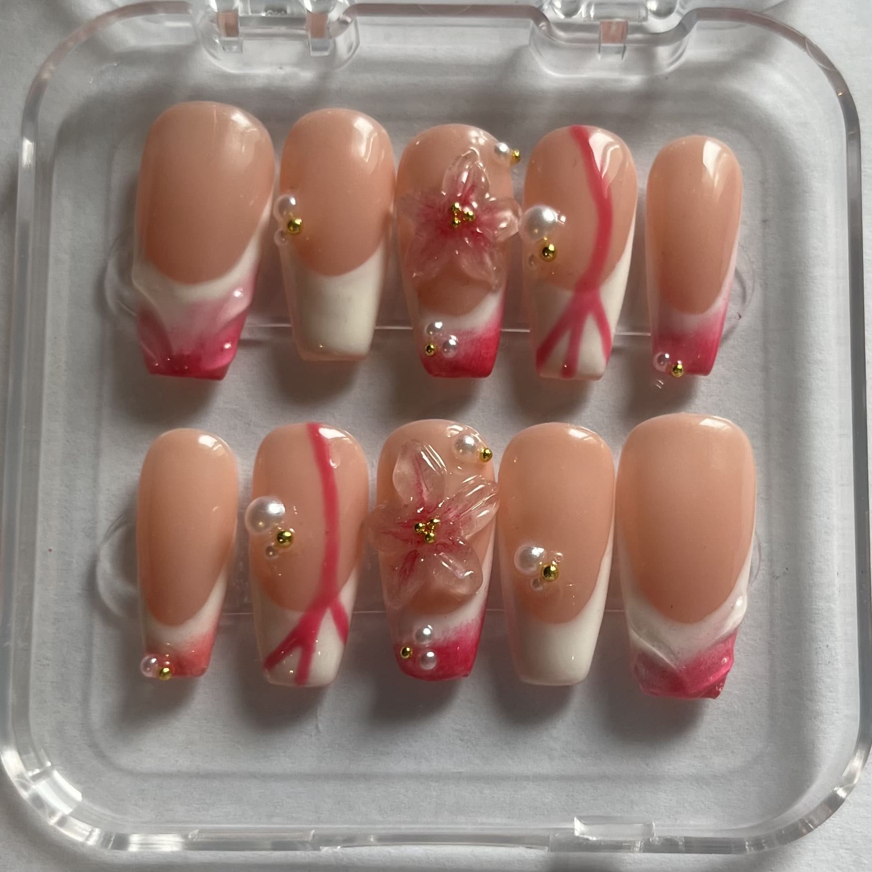 press-on nails fleurs 3D